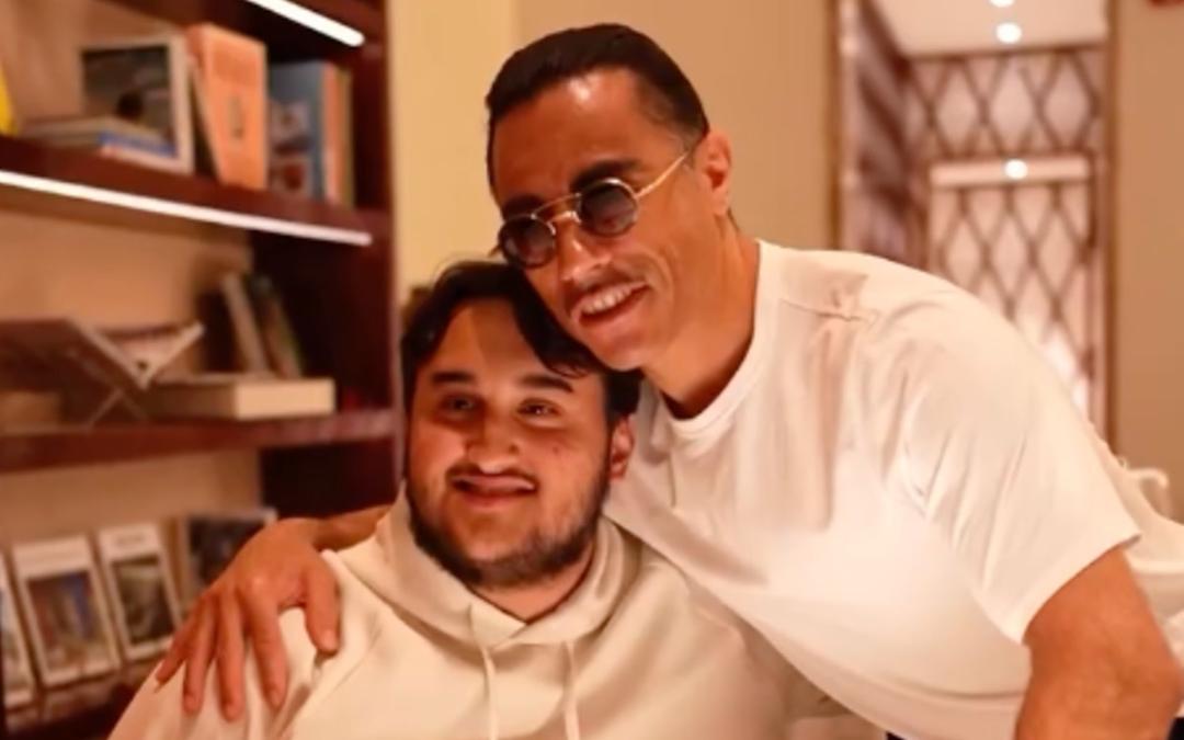 Jesús Ernesto López aparece en restaurante de lujo Nusr-Et (IMÁGENES)