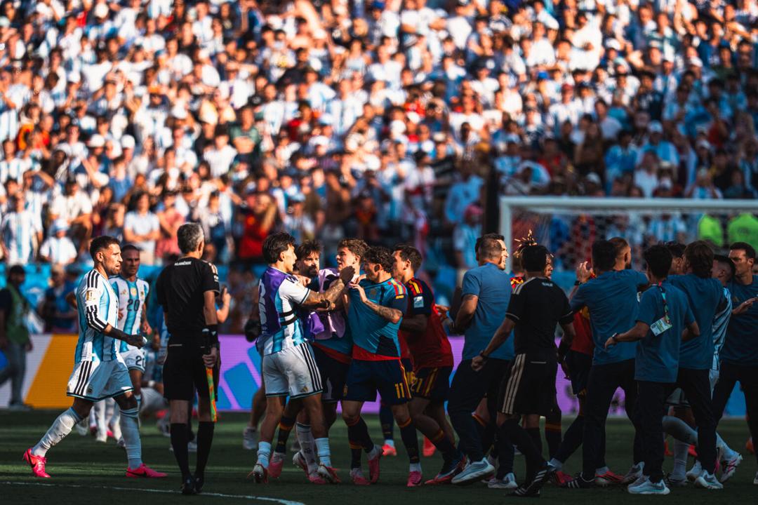 España vs Argentina: Abren investigación tras bronca en la final