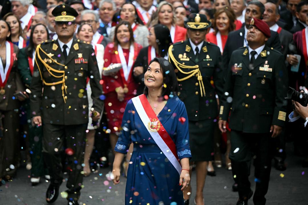 Keiko Fujimori asume la presidencia en Perú