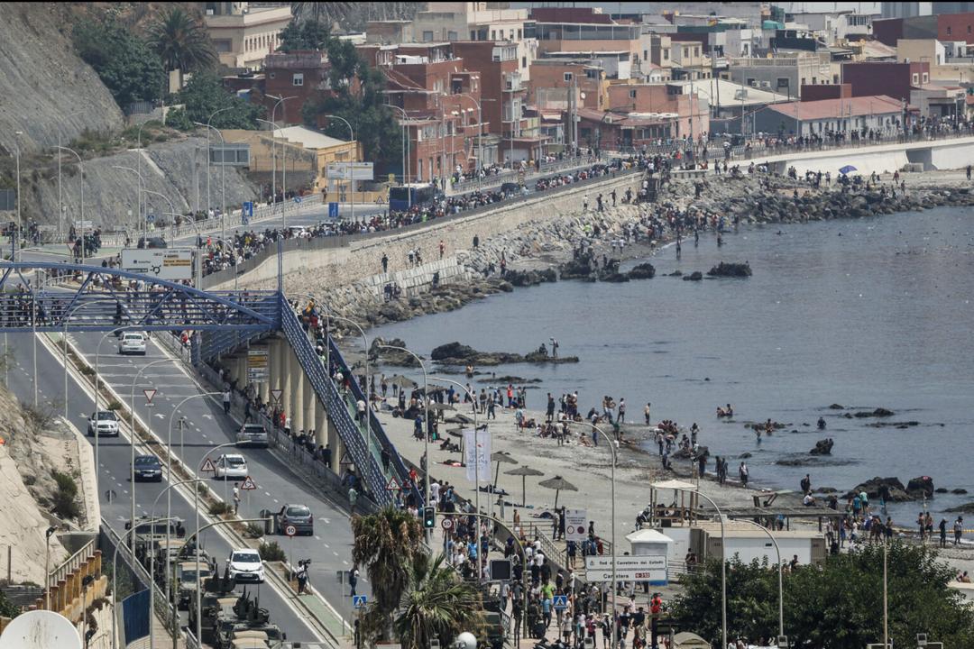 Ceuta: Italia suspende libre circulación con España tras ola migratoria