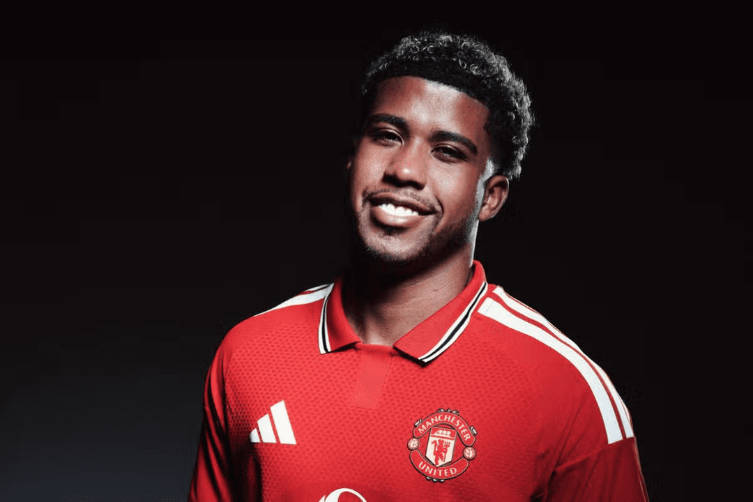 ¡Oficial! Manchester United anuncia a Andrey Santos