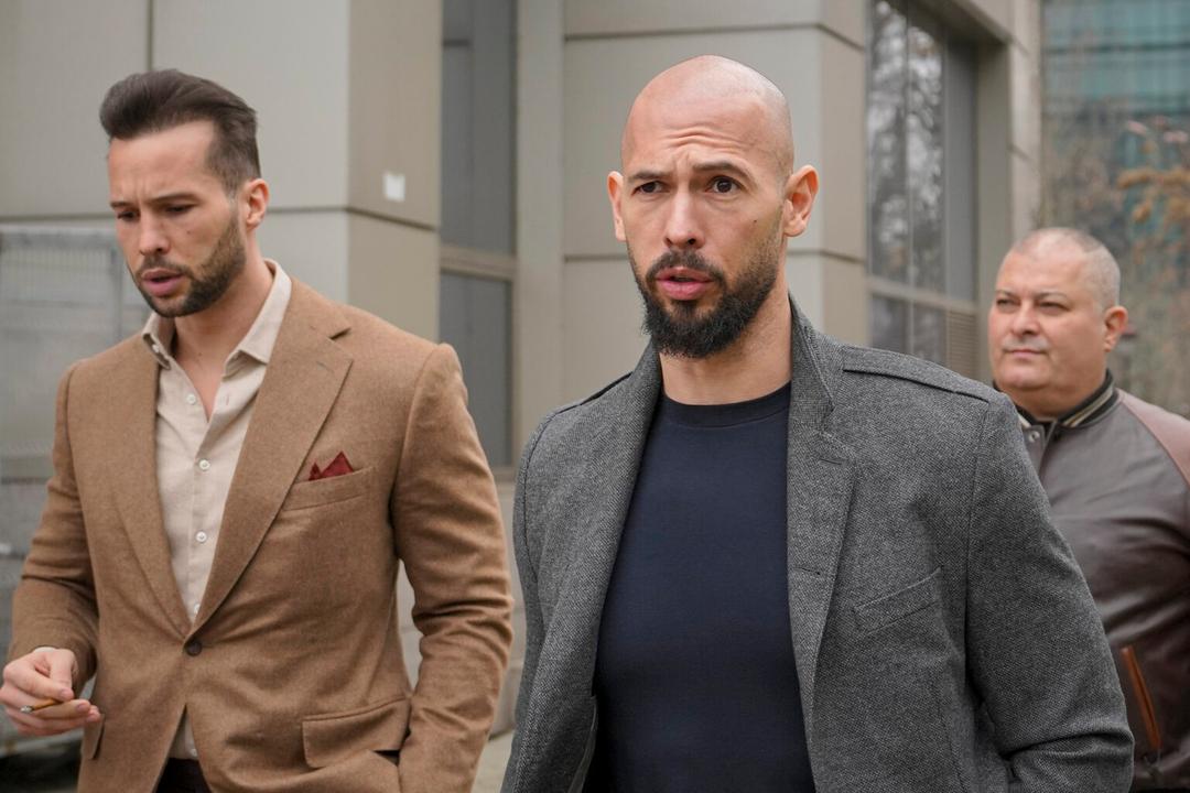 El influencer Andrew Tate y su hermano son arrestados en Miami