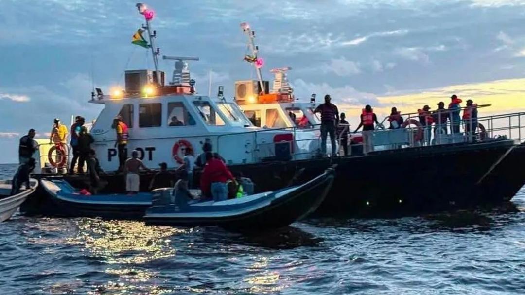 Guyana: Asciende a 53 los muertos en el naufragio de ferry
