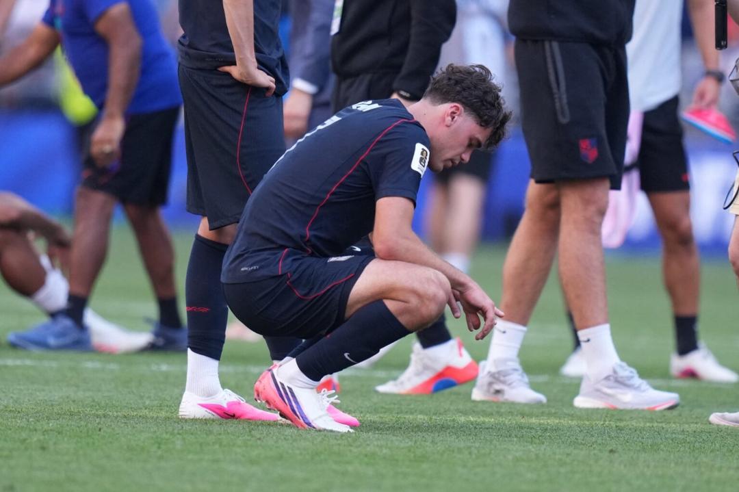 Bélgica golea 4-1 al anfitrión EU y jugará los cuartos con España
