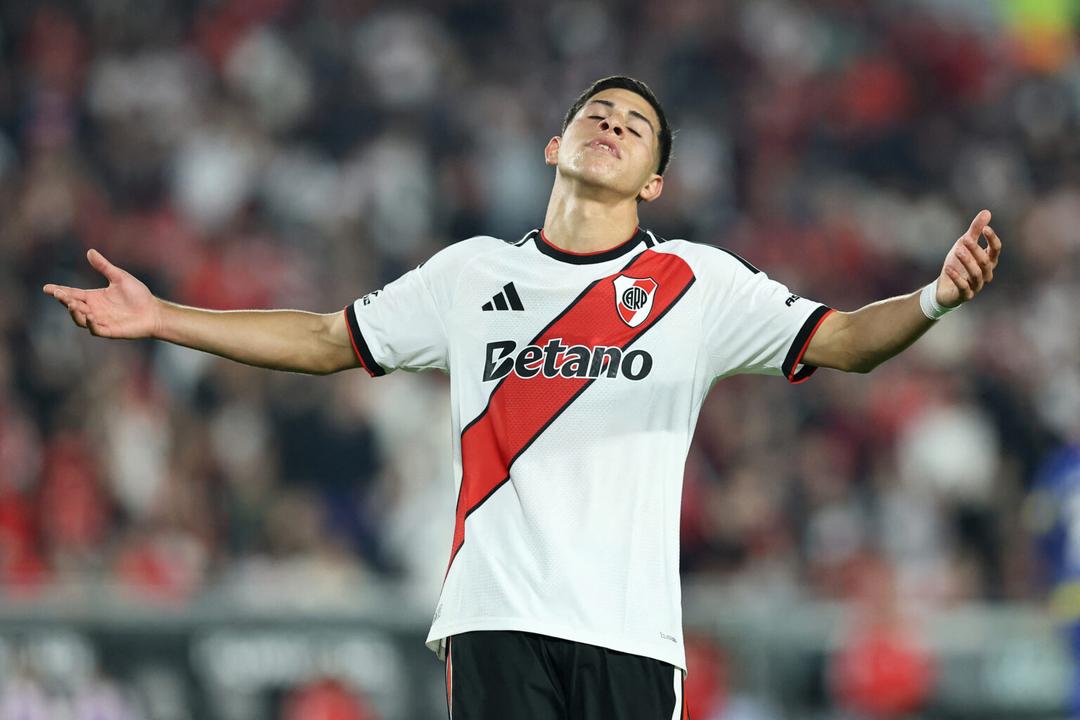 River Plate cae ante Rosario Central; Boca rescata un empate