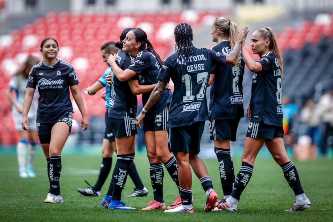 América Femenil golea 10-0 al Cruz Azul