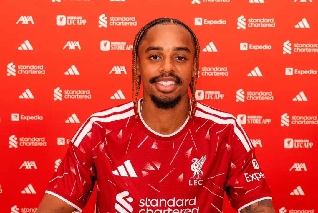 Barcola es oficialmente nuevo jugador del Liverpool por cifra récord