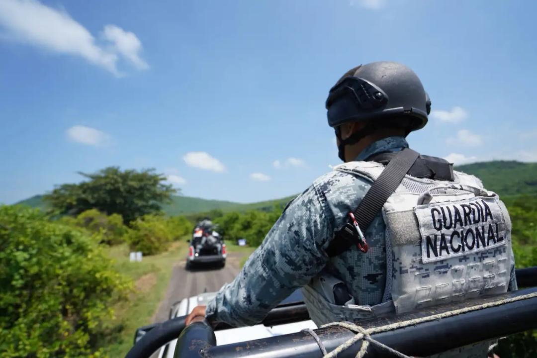 EU reanuda actividades en Michoacán, pero mantiene alerta de viaje