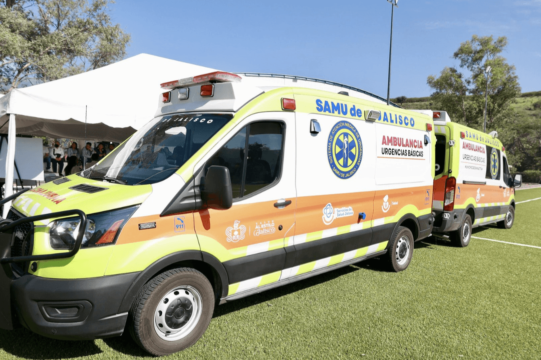 Lemus entrega 15 unidades de emergencia a municipios del Norte