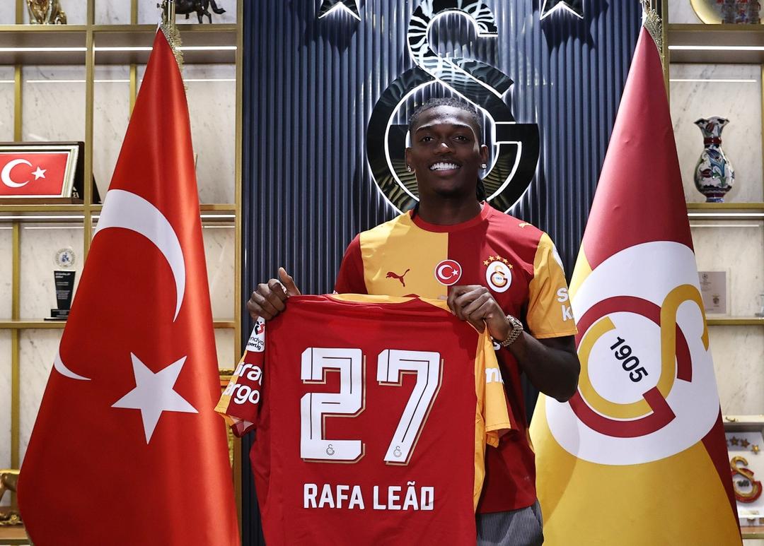 Rafa Leao es nuevo jugador del Galatasaray de Turquía