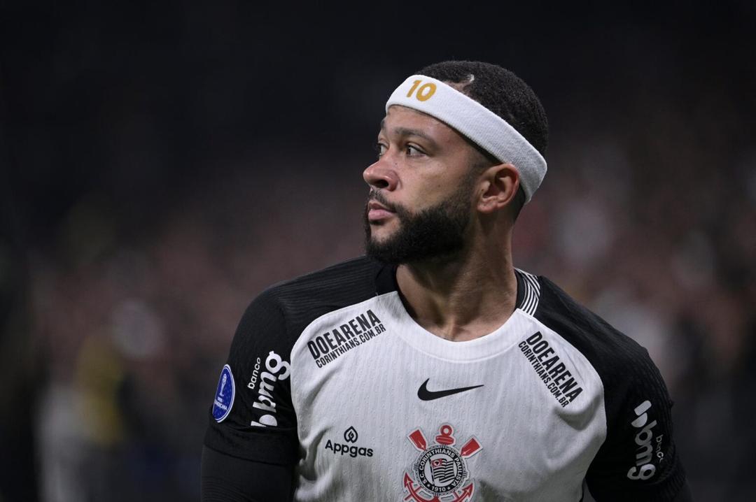 Memphis Depay estaría muy cerca de renovar con el Corinthians de Brasil