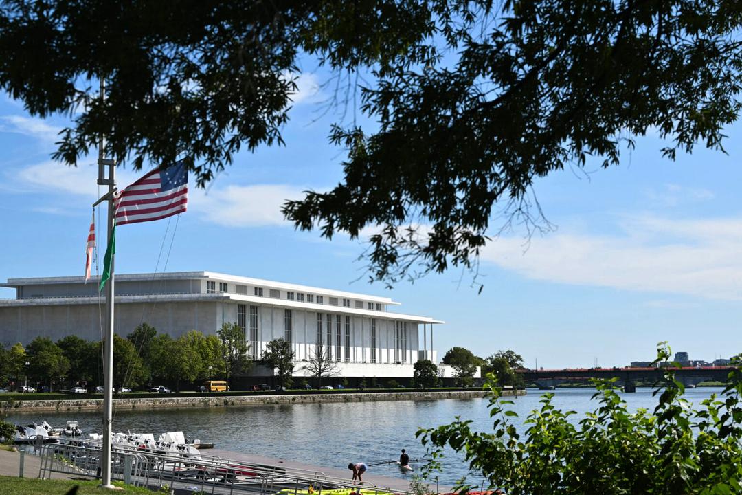 Trump cerrará el Kennedy Center, luego de la negativa de ponerle su nombre