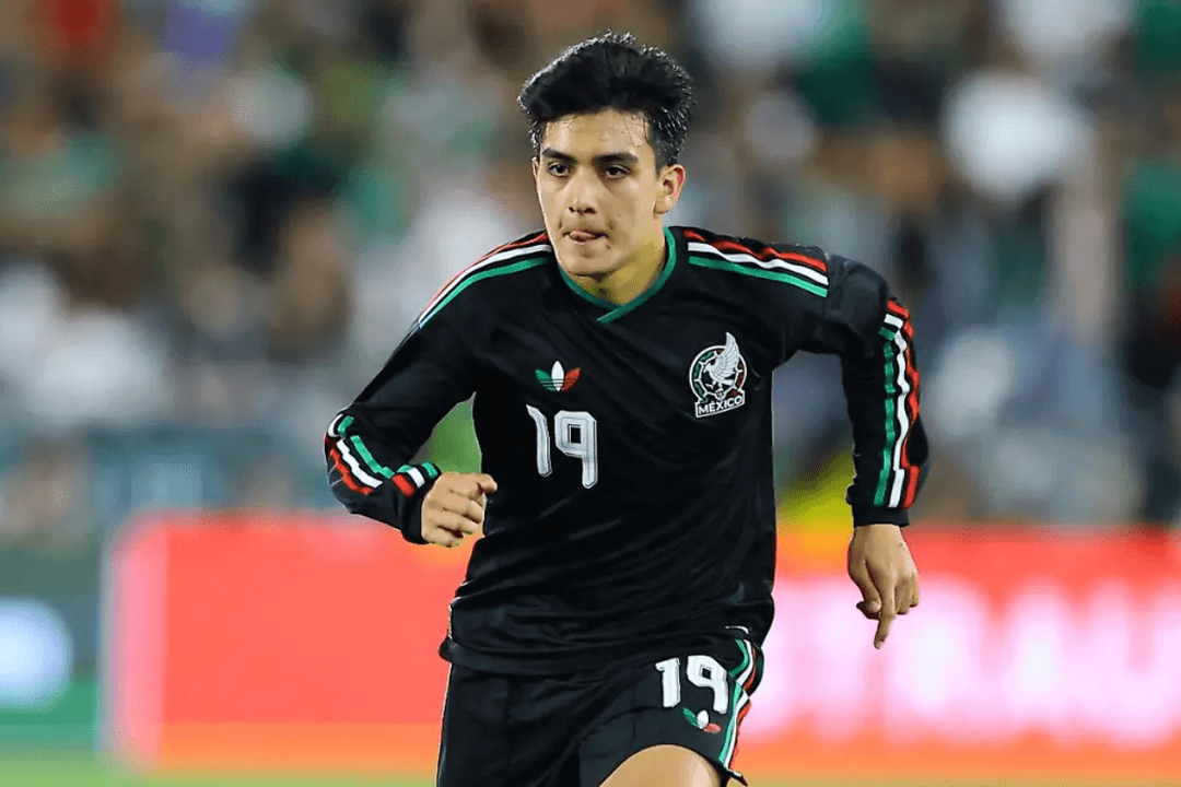 Gilberto Mora toma el ‘10’ de la Selección Mexicana