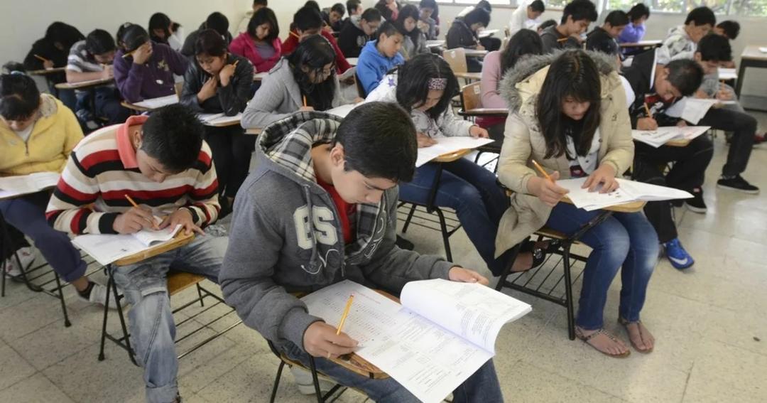 México encabeza en jóvenes que no terminan el bachillerato