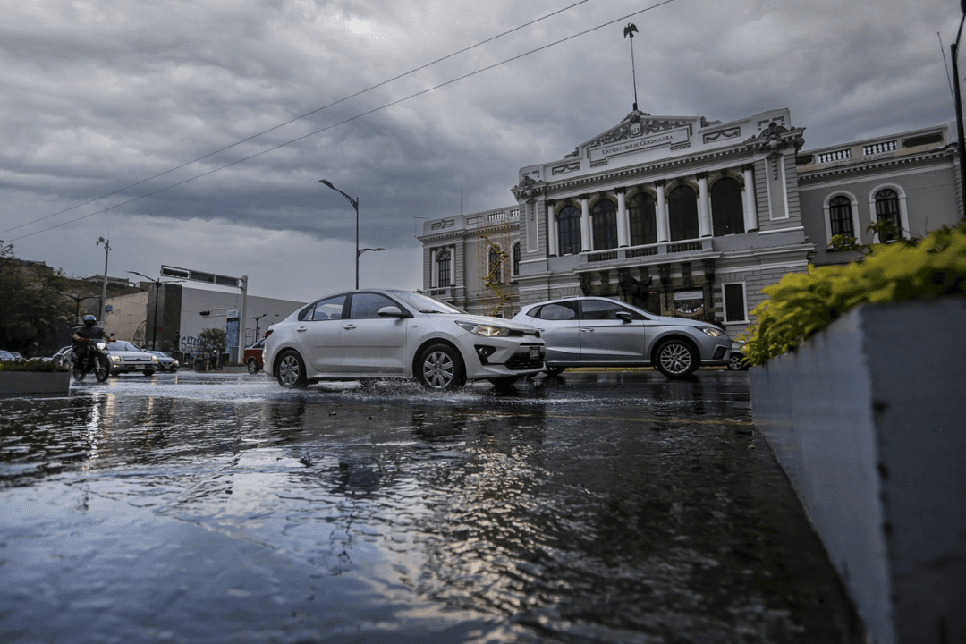 Huracán Polo: Jalisco refuerza operativo de protección ante el avance del ciclón