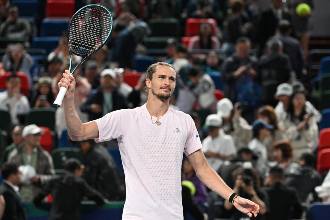 Zverev avanza a las semifinales del torneo de Shanghái
