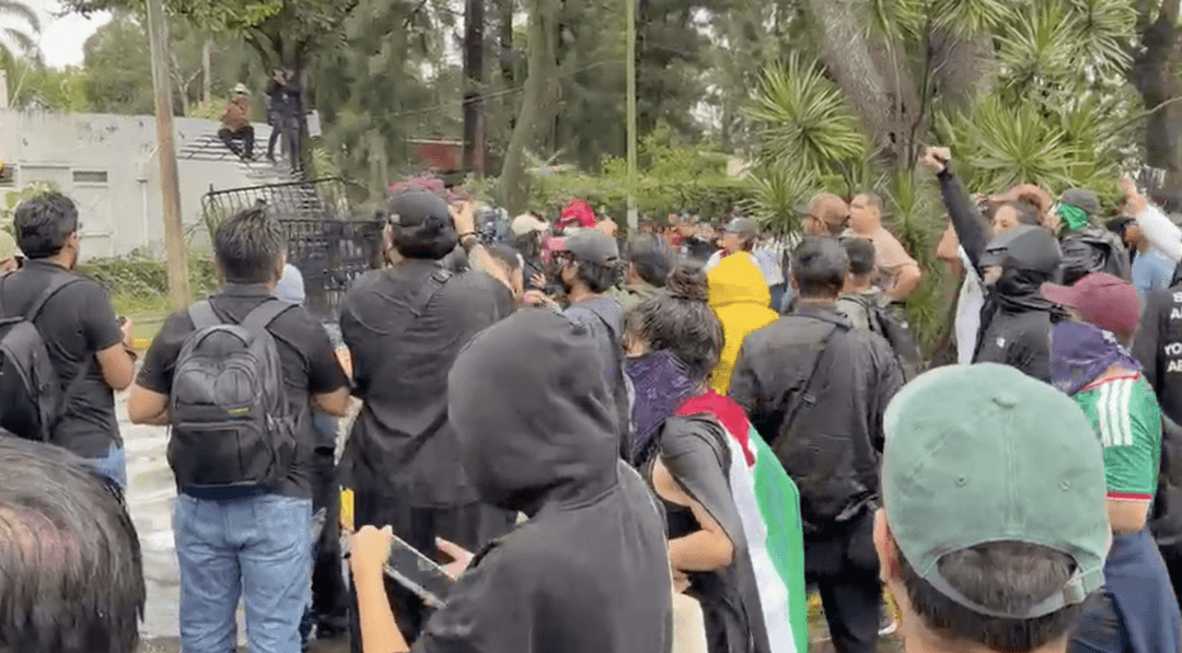 Casa Jalisco: Liberan a 9 personas más tras protesta por agua