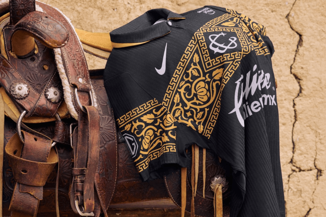 Chivas presenta su tercer uniforme 2026-2027, inspirado en la charrería