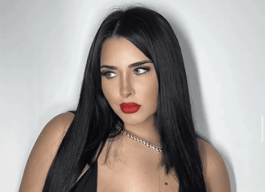 Adriana Olivarez: Conoce a la joven mexicoamericana que triunfa en OnlyFans(02)