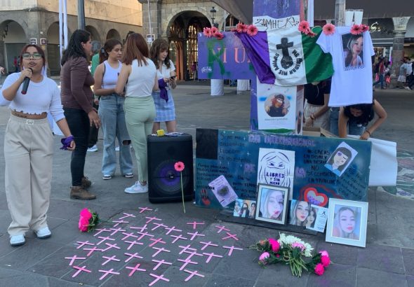 Grupo de mujeres se reúnen en Guadalajara ante los recientes feminicidios registrados